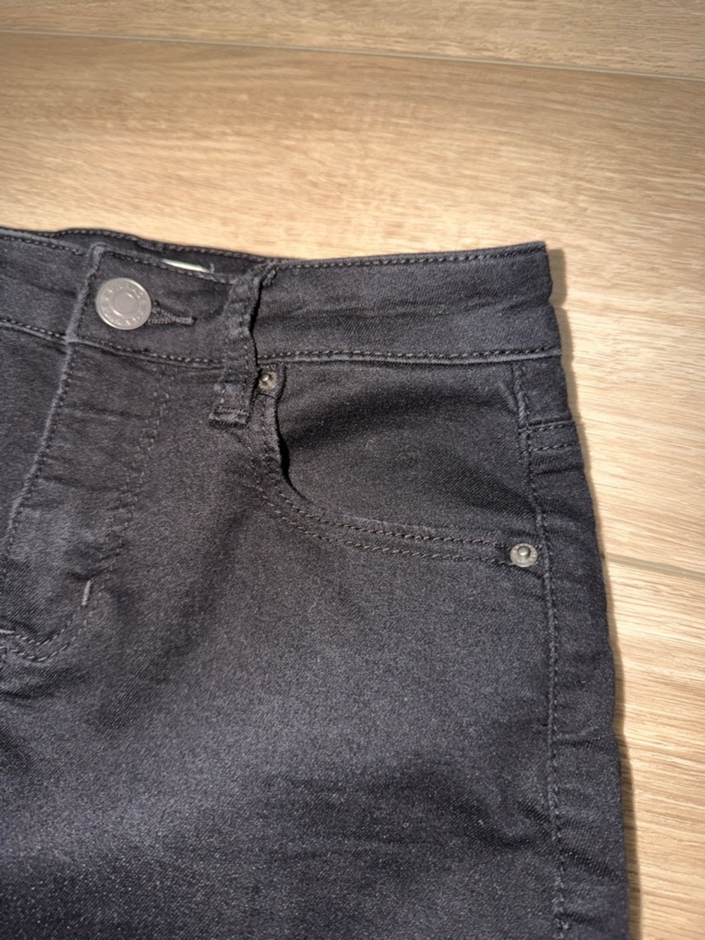 Garage Black Denim Mini Skirt with Raw Hem size xsmall - Picture 3 of 6